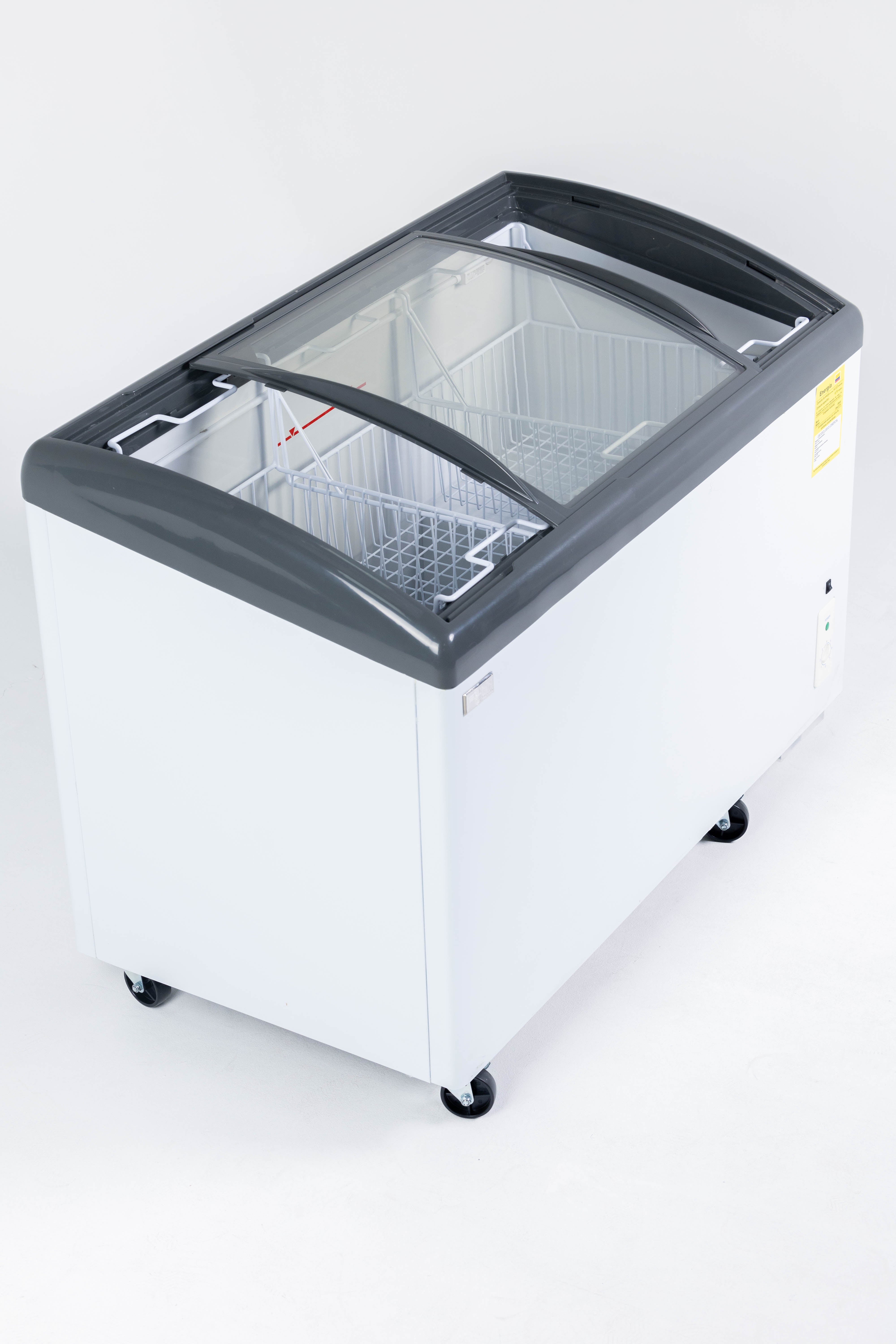 CONGELADOR SWAN CHV SW-337H TAPA DE VIDRIO