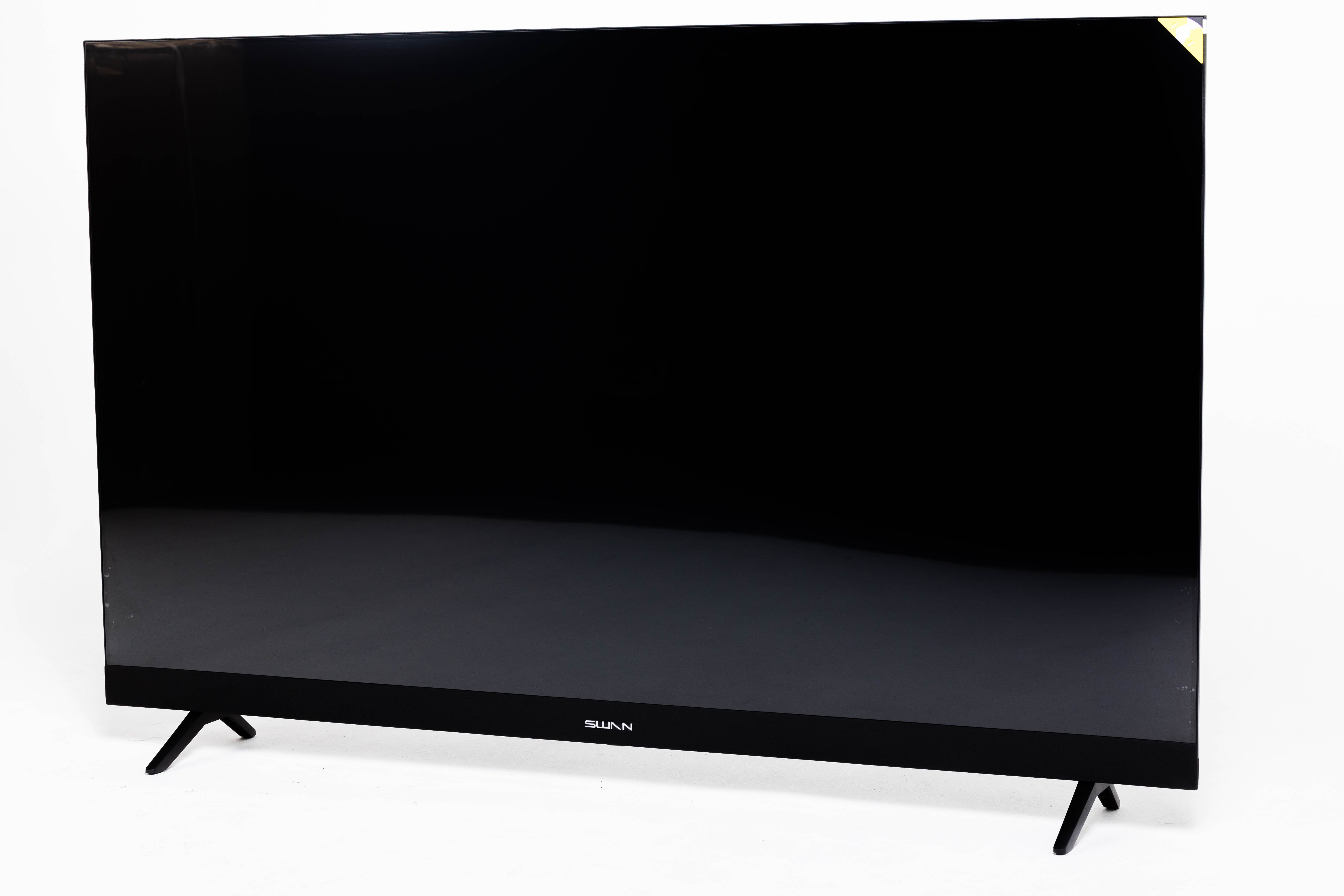 TELEVISOR SWAN 65" UHD 4KWEBOS QLED SMART