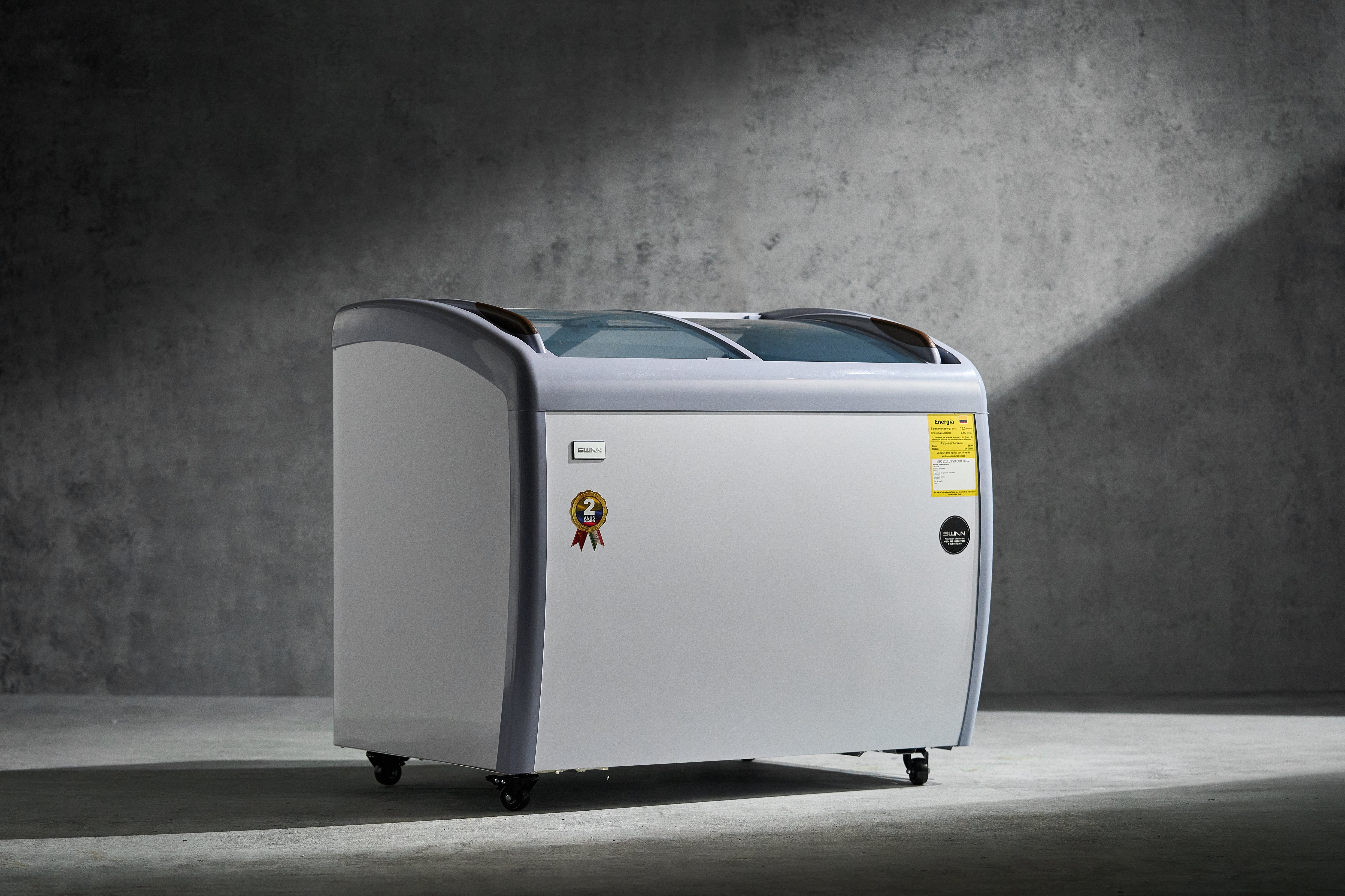 CONGELADOR SWAN SW-260JY