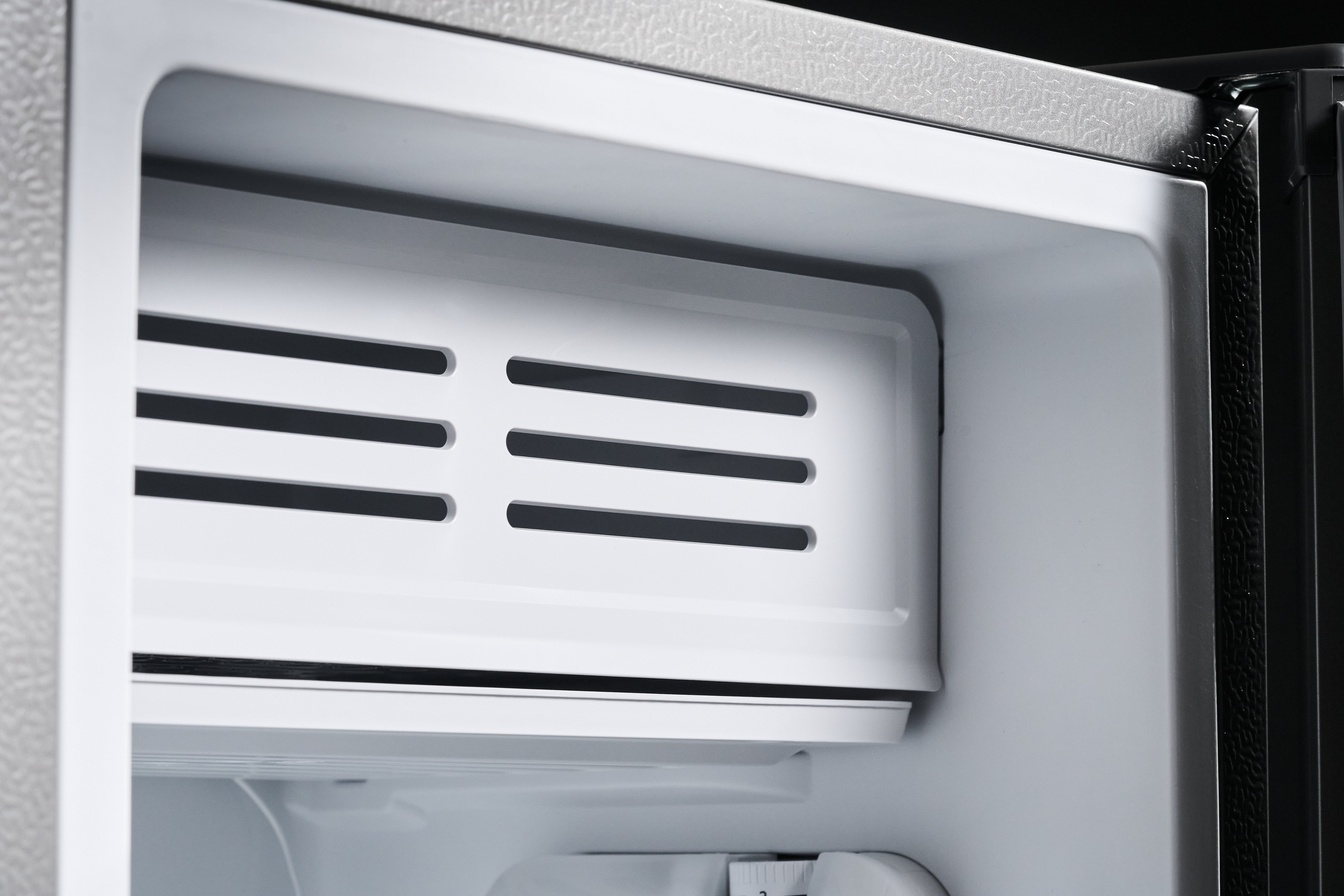 NEV. MINIBAR SWAN SW-120DT - 83L