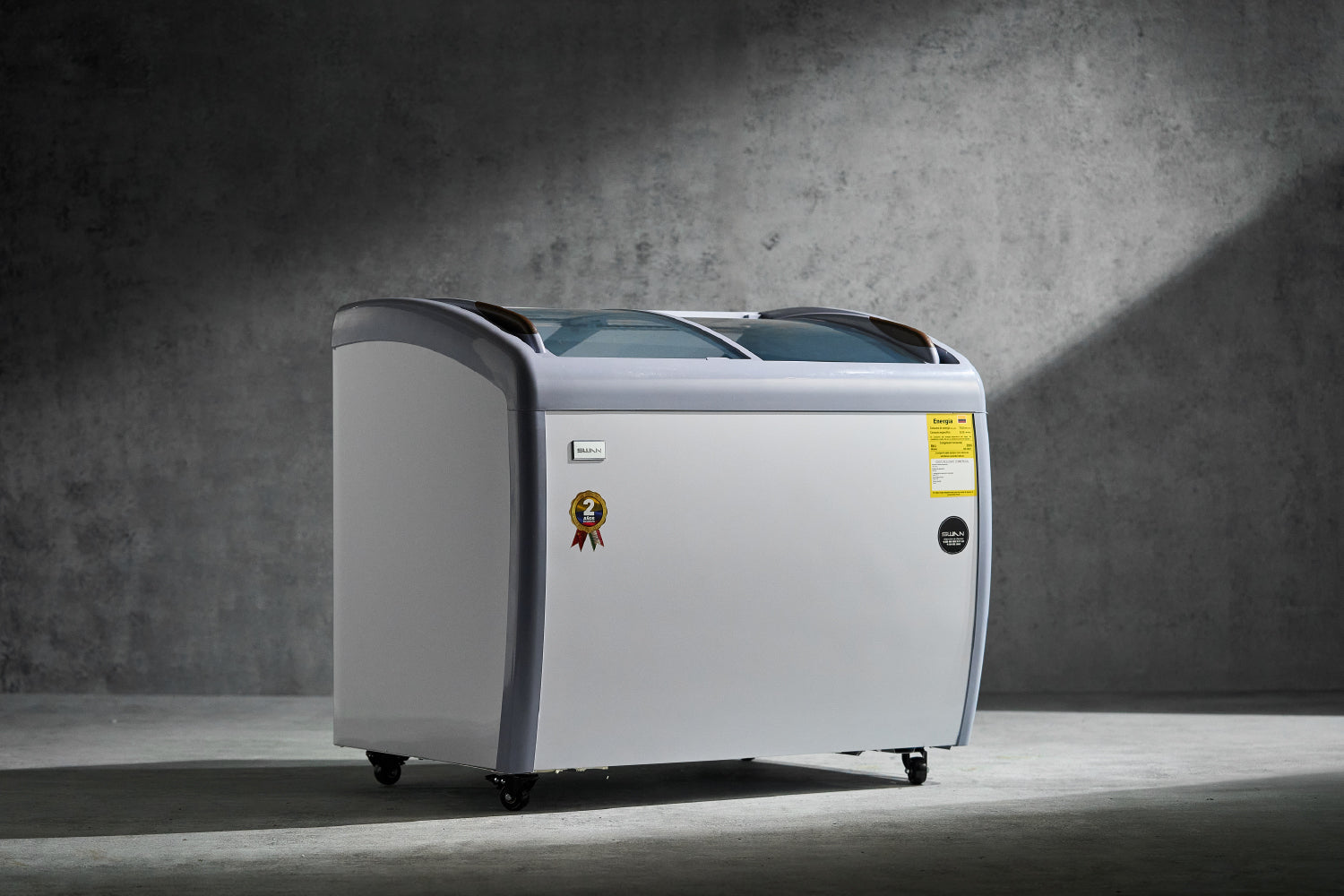Congelador Horizontal Swan 190 L con Tapa de Vidrio | SW-260JY